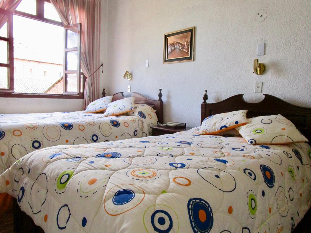 Hotel Huasi Continental Quito Eksteriør bilde